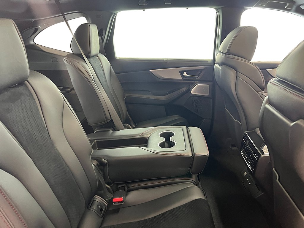 2025 Acura MDX SH-AWD A-Spec photo 22