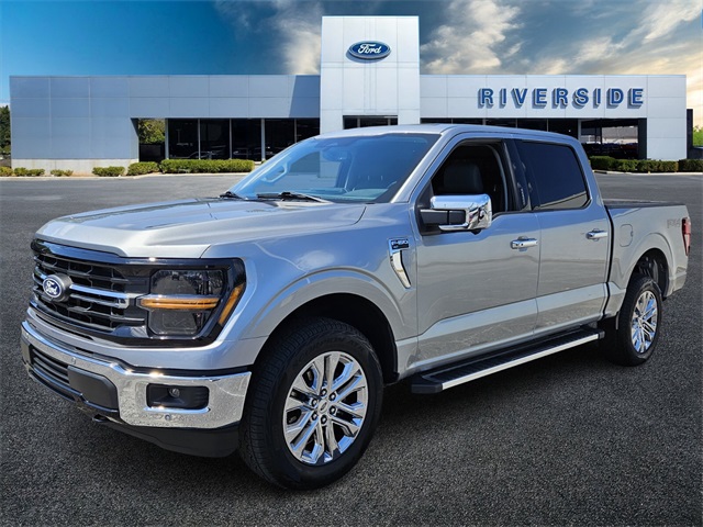 2024 Ford F-150 XLT photo 3