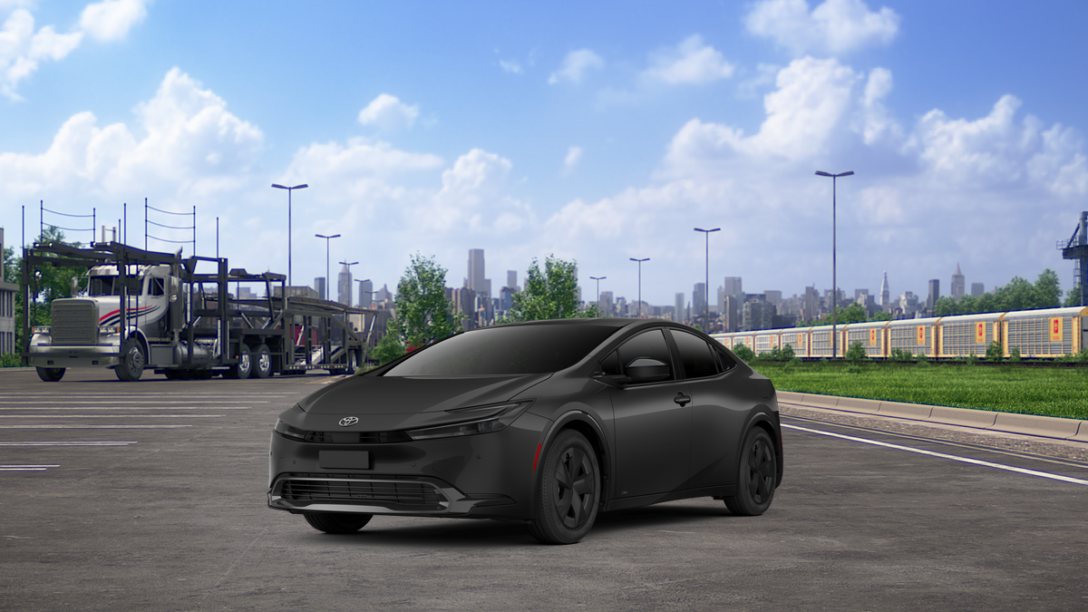 2026 Toyota Prius LE's photo