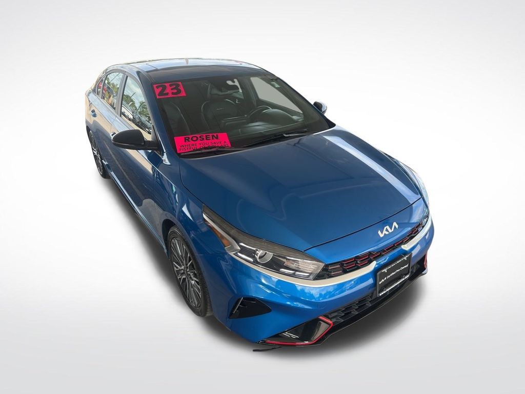 2023 Kia Forte GT-Line photo 33