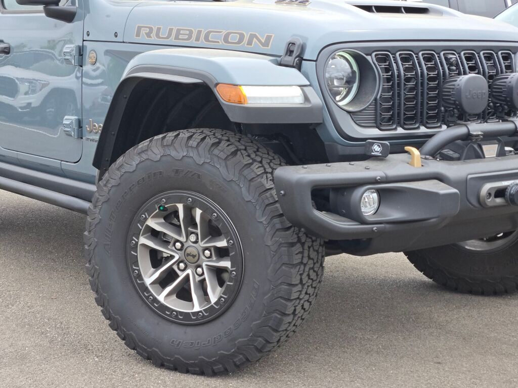 2024 Jeep Wrangler Rubicon 392 photo 3