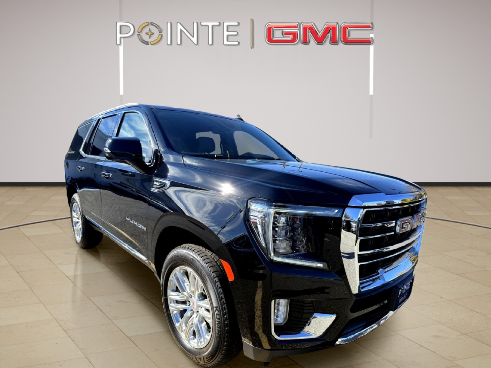 2021 GMC Yukon SLT's photo