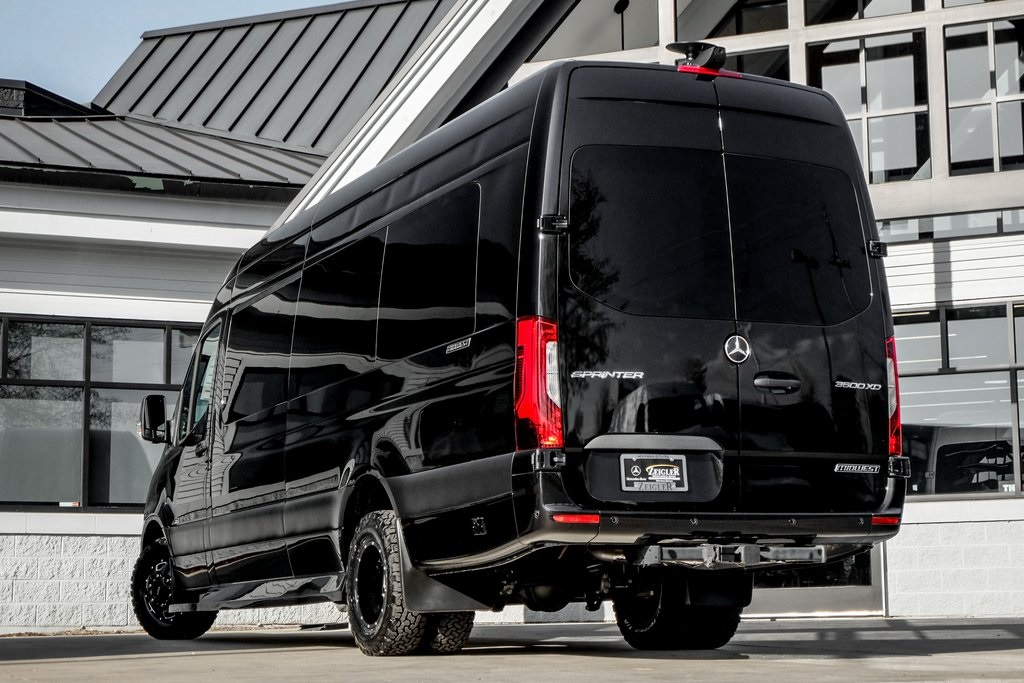 2024 Mercedes Benz Sprinter 3500 photo 3