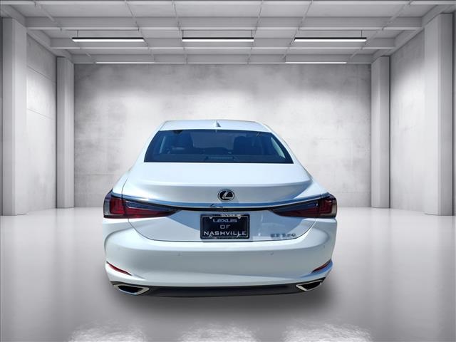 2025 Lexus ES 350 photo 4