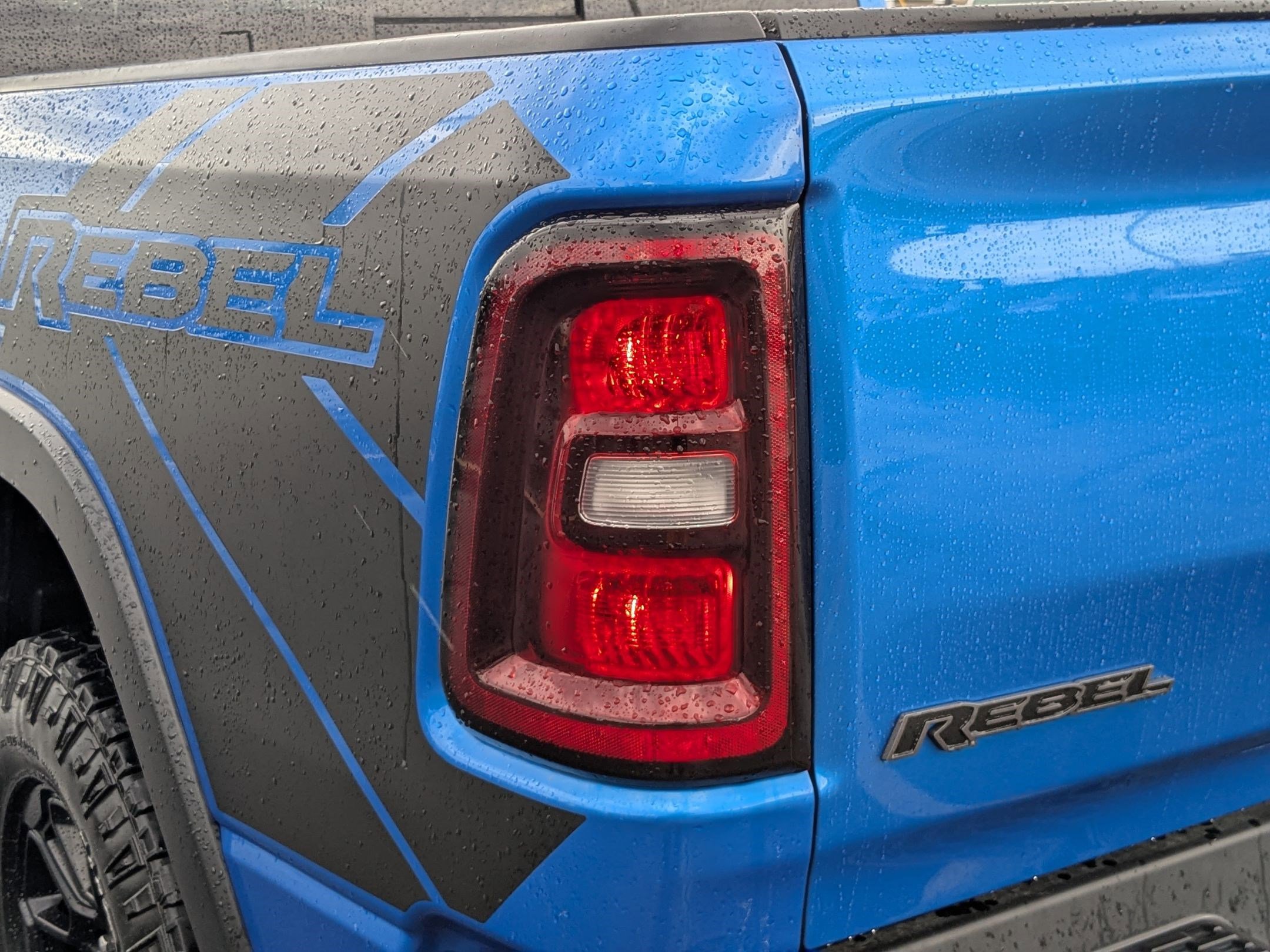 2025 Ram 1500 Rebel photo 9