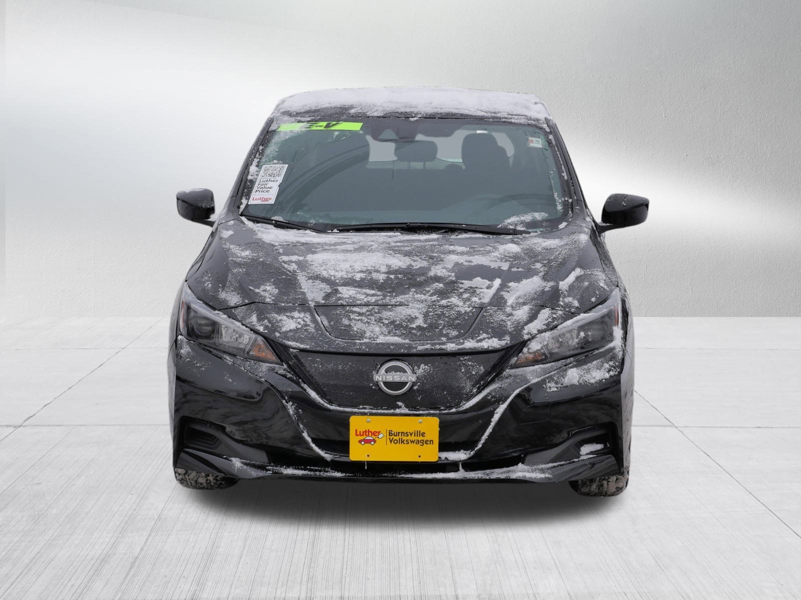 Used 2024 Nissan LEAF S with VIN 1N4AZ1BV5RC556427 for sale in Burnsville, MN