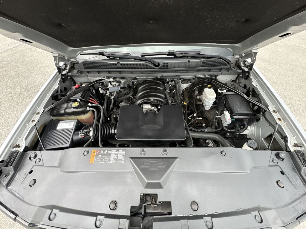 2018 Chevrolet Silverado 1500 LT photo 17