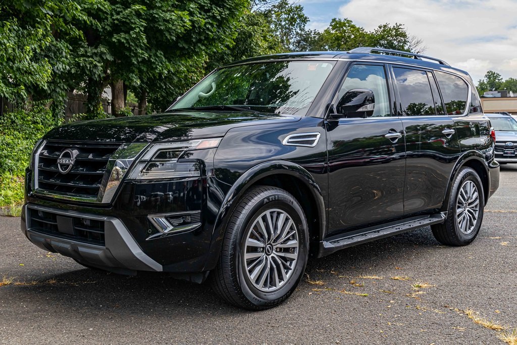2023 Nissan Armada SL photo 2