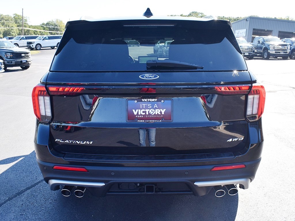 2025 Ford Explorer Platinum photo 24