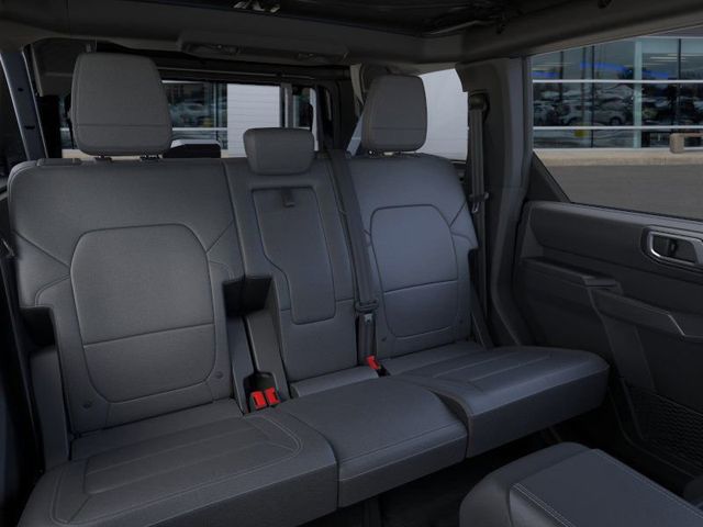 2025 Ford Bronco Outer Banks photo 11
