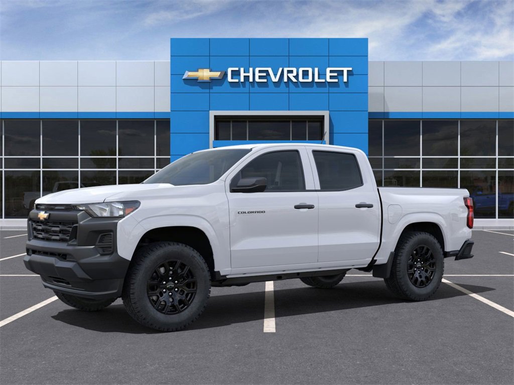 2025 Chevrolet Colorado LT photo 2