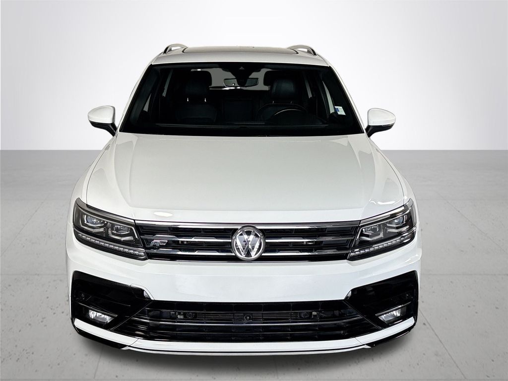 2021 Volkswagen Tiguan SEL Premium R-Line photo 2