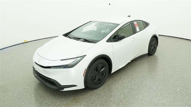 2026 Toyota Prius LE's photo