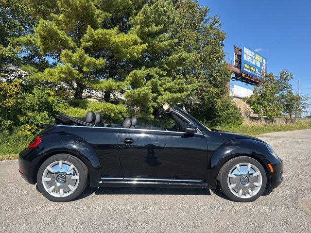 2013 Volkswagen Beetle 2.5L photo 4
