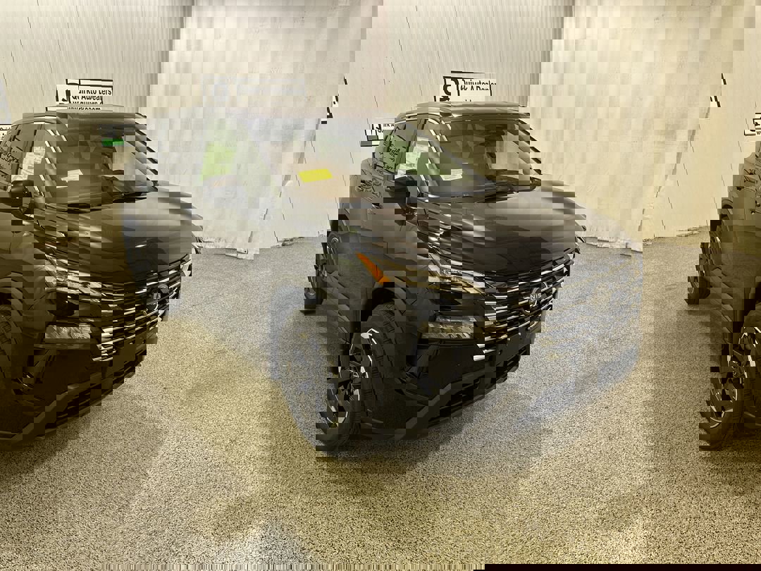 2026 Nissan Rogue SV photo 3