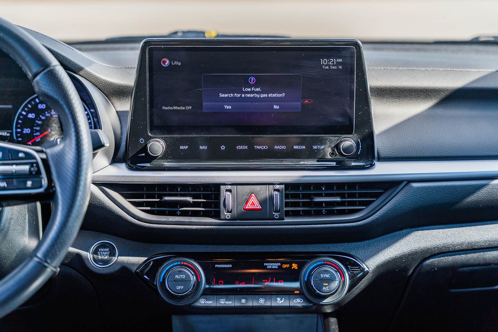 2022 Kia Forte GT-Line photo 29