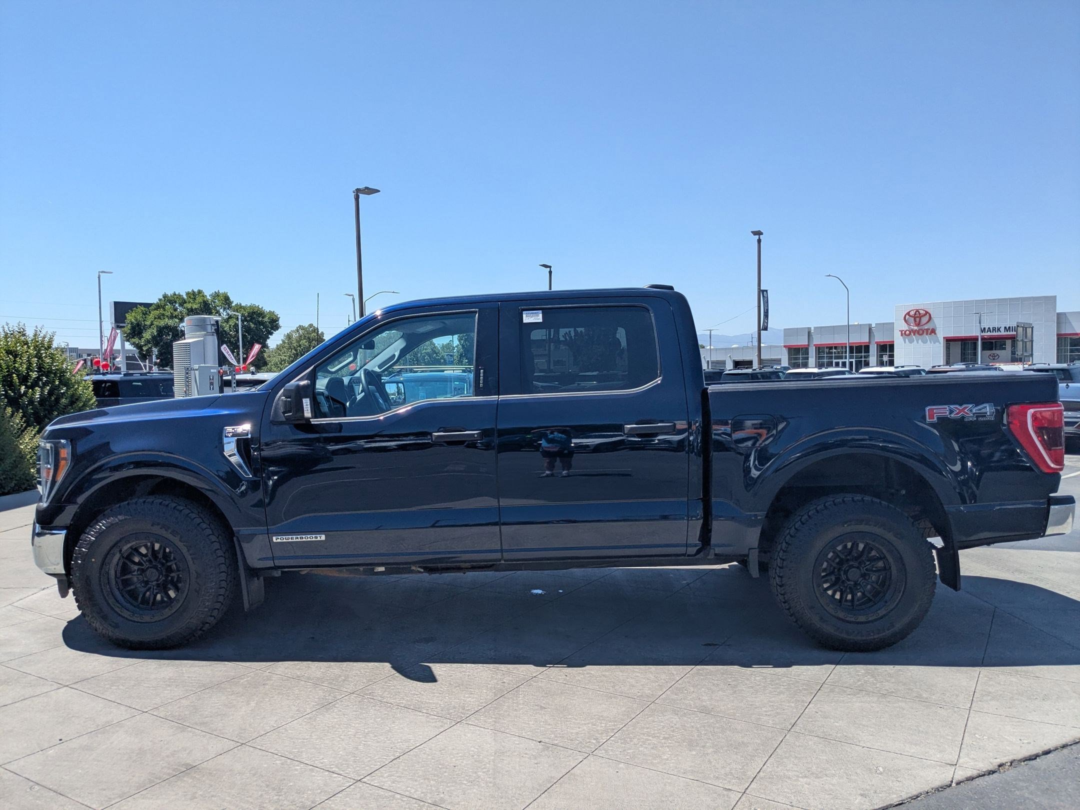 2023 Ford F-150 XLT photo 6