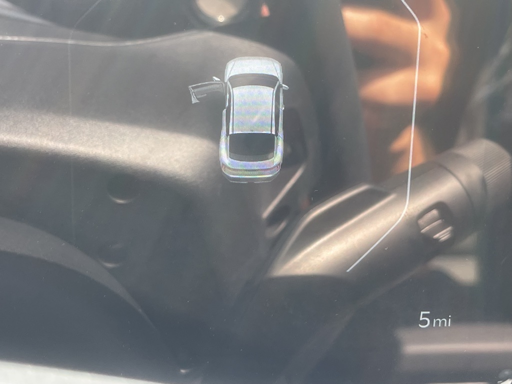 2025 Kia K4 GT-Line photo 8