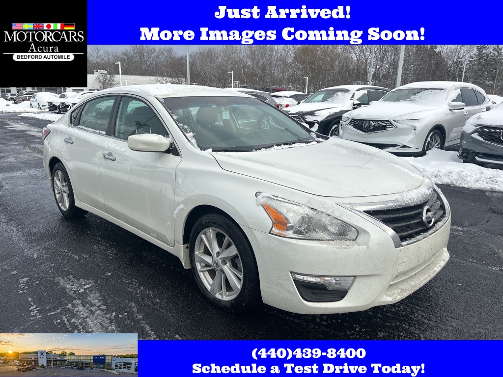 2014 Nissan Altima SV's photo