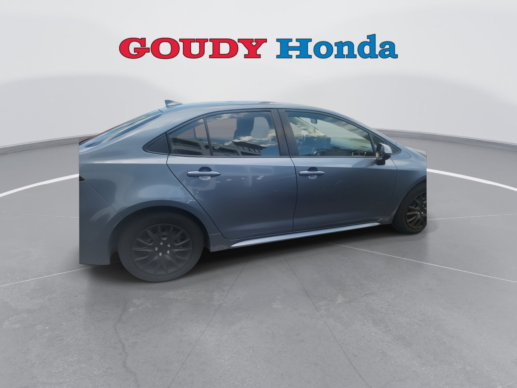 2022 Toyota Corolla LE photo 3