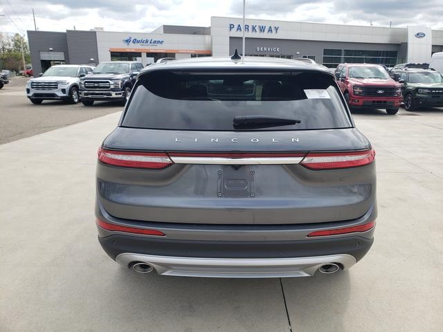 2026 Lincoln Corsair Premiere photo 4