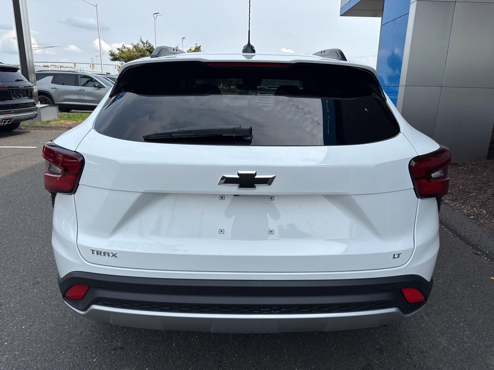 2025 Chevrolet Trax LT photo 6