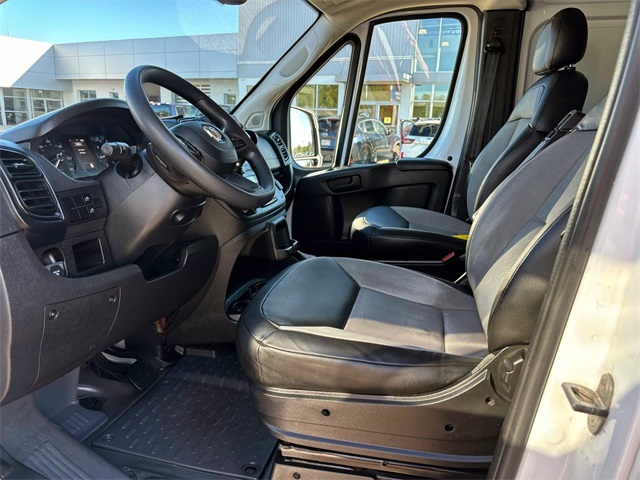 2023 Ram ProMaster 2500 photo 8