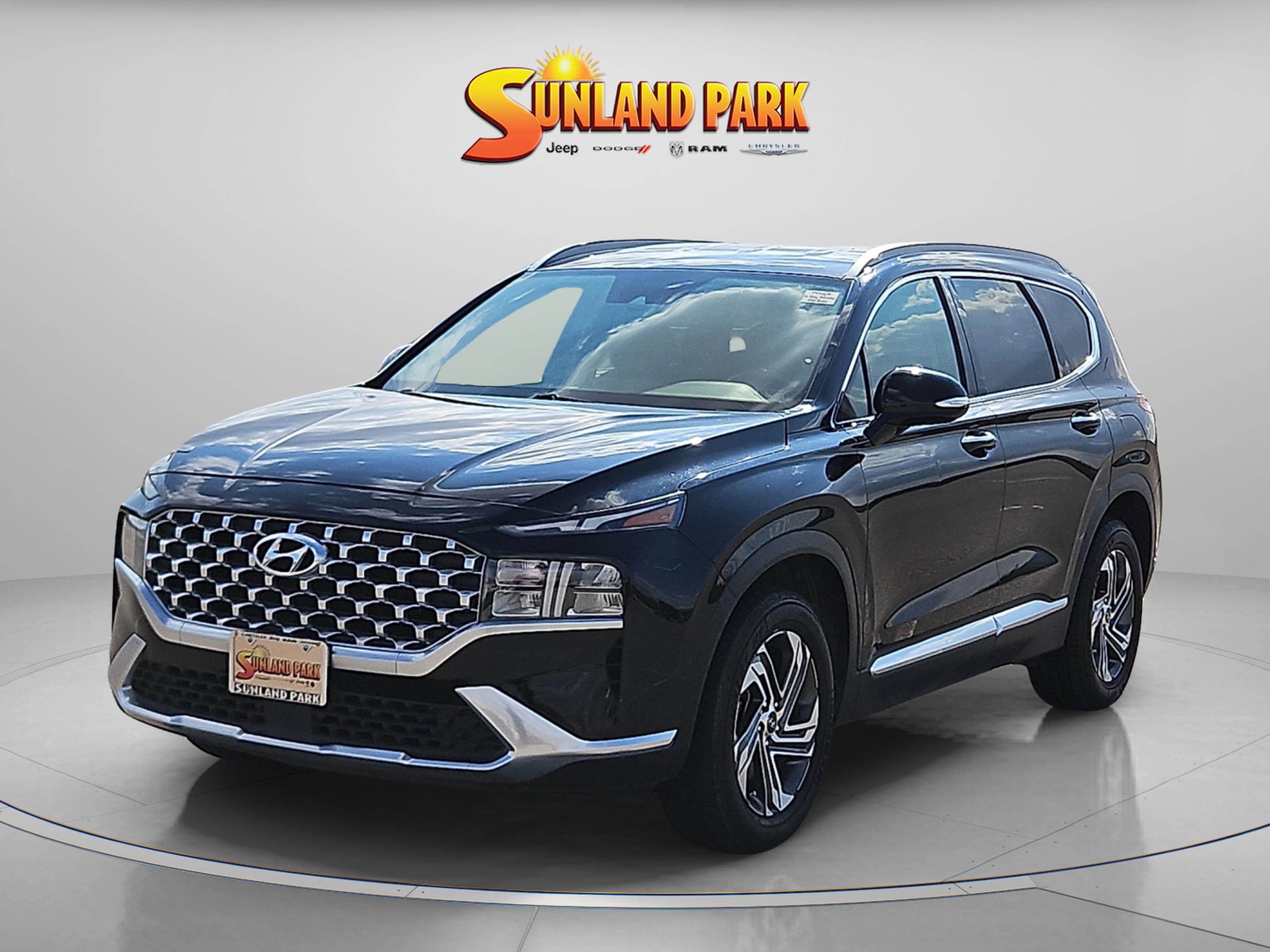 2021 Hyundai Santa Fe SEL Convenience photo 2
