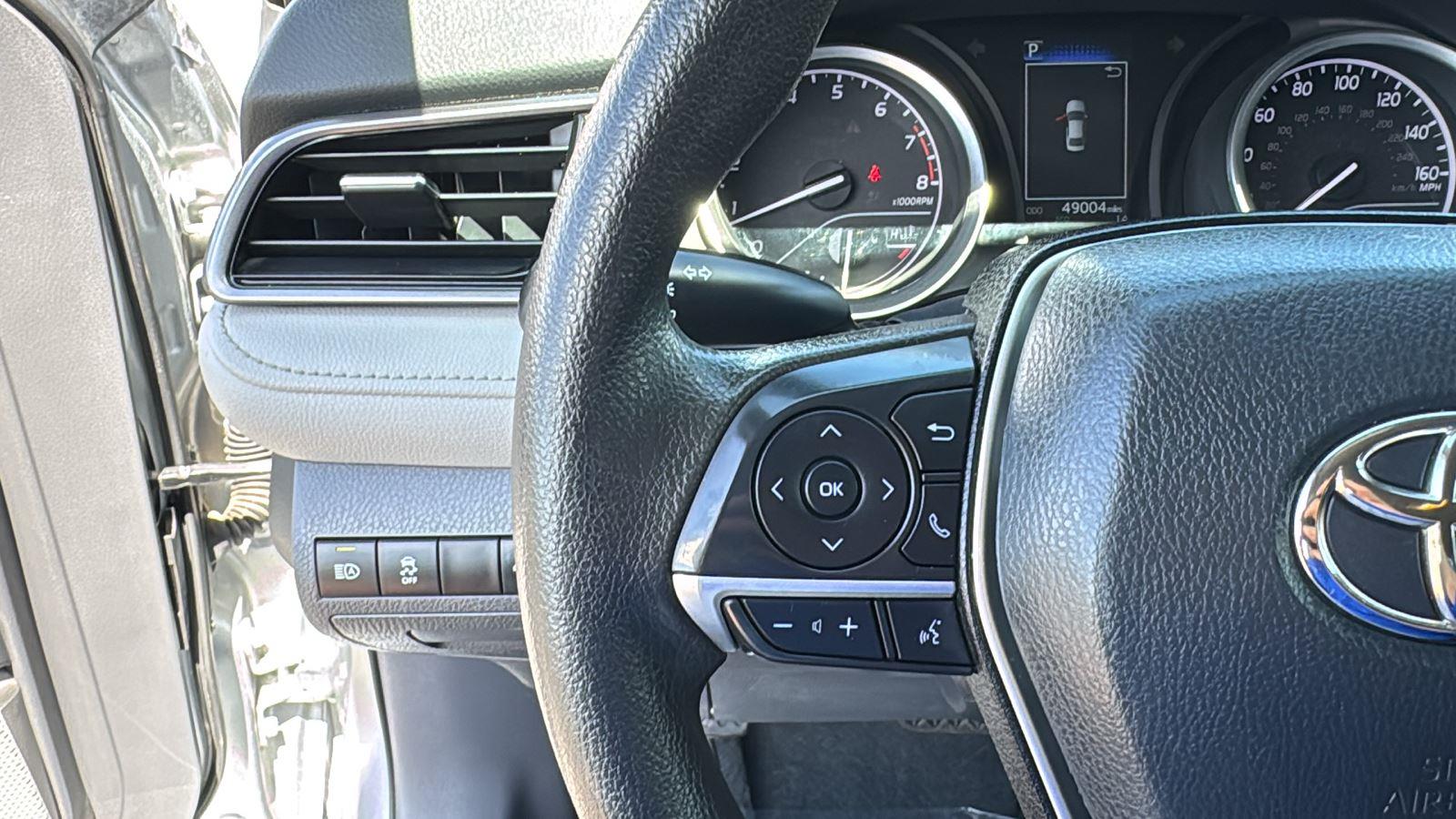 2023 Toyota Camry LE photo 11