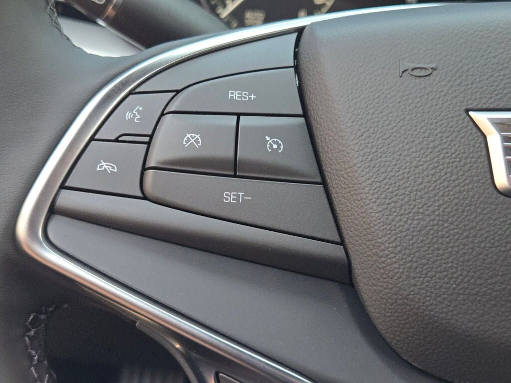 2025 Cadillac XT5 Luxury photo 32