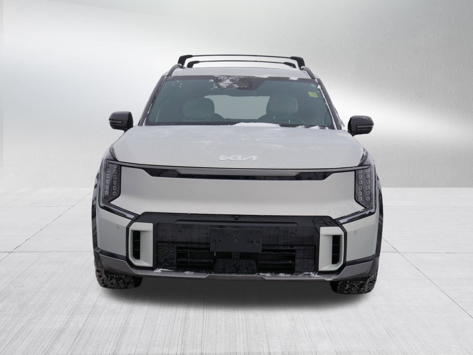 Used 2024 Kia Ev9 GT-Line with VIN KNDAEFS58R6022307 for sale in Inver Grove Heights, MN