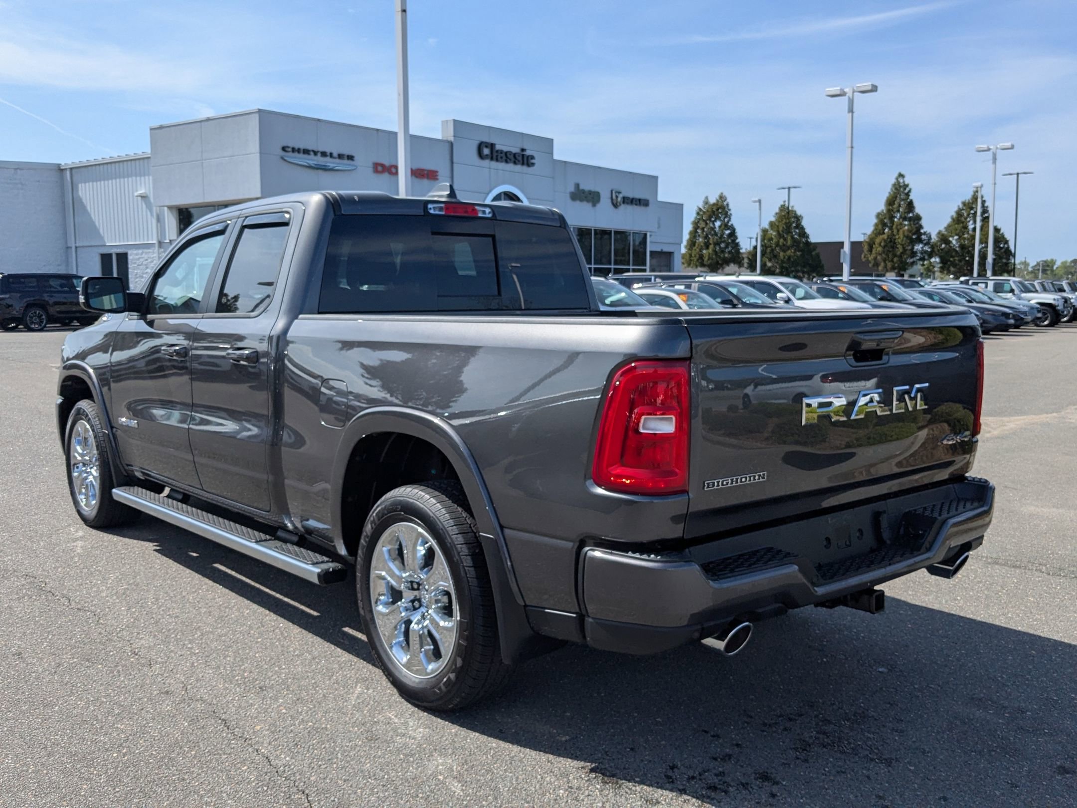 2025 Ram 1500 Big Horn photo 5