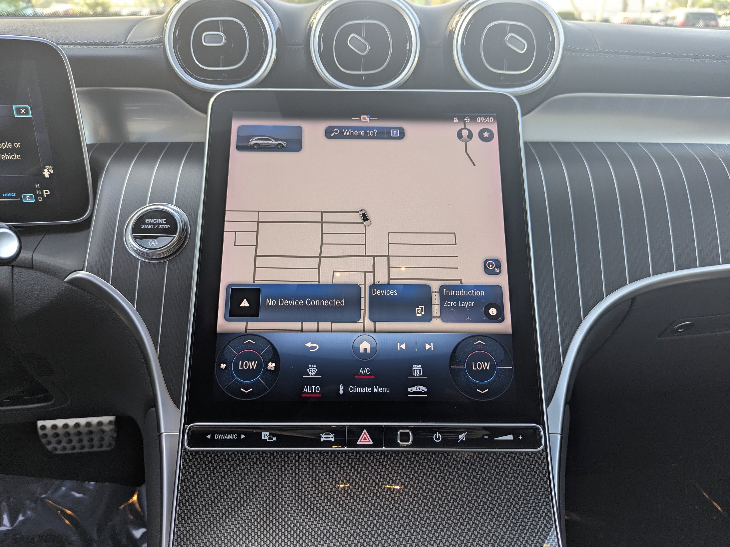 2023 Mercedes Benz GLC 300 photo 21