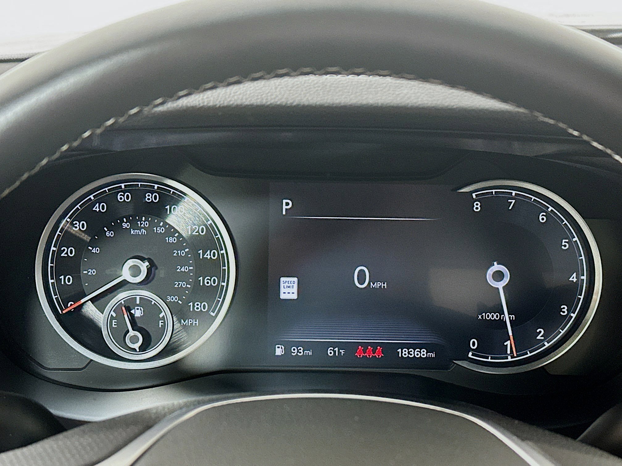 2025 Genesis G70 2.5T photo 12