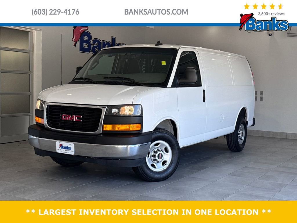 2023 GMC Savana Cargo Work Van's photo