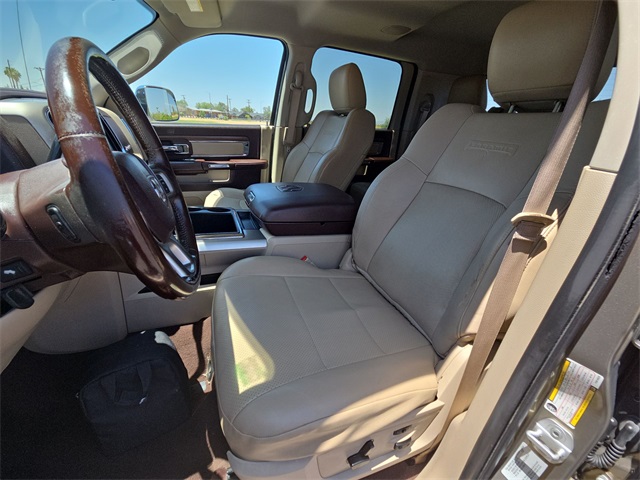 2015 Ram 3500 Laramie photo 13
