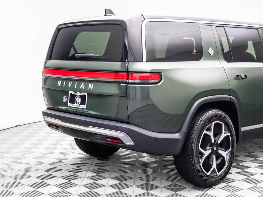 2022 Rivian R1S Launch Edition photo 40