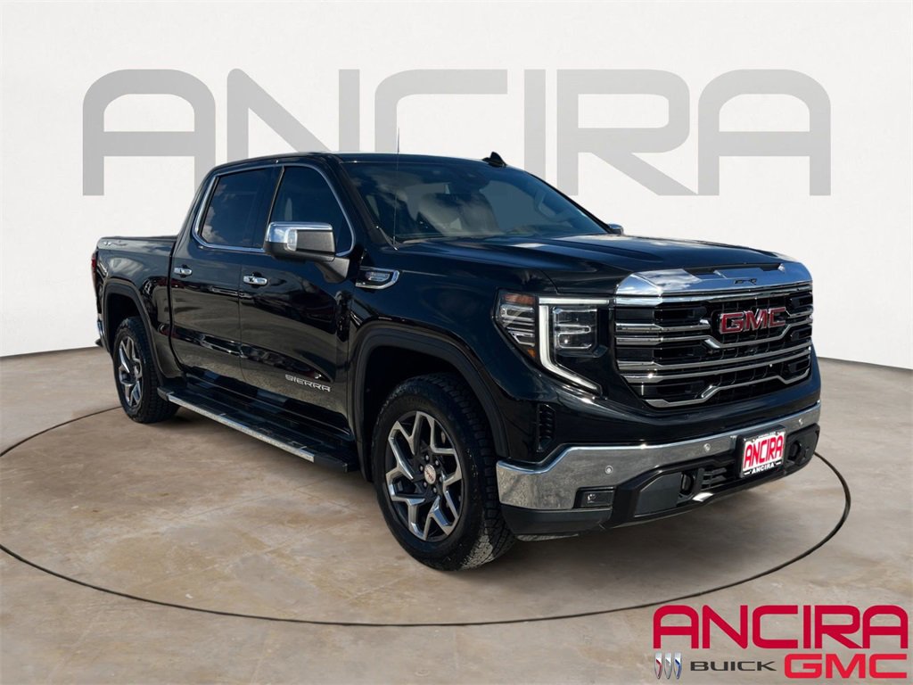 2022 GMC Sierra 1500 SLT's photo