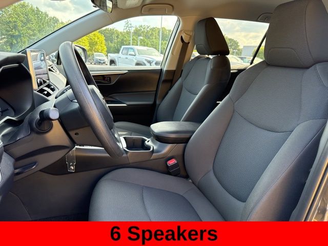 2024 Toyota RAV4 LE photo 10