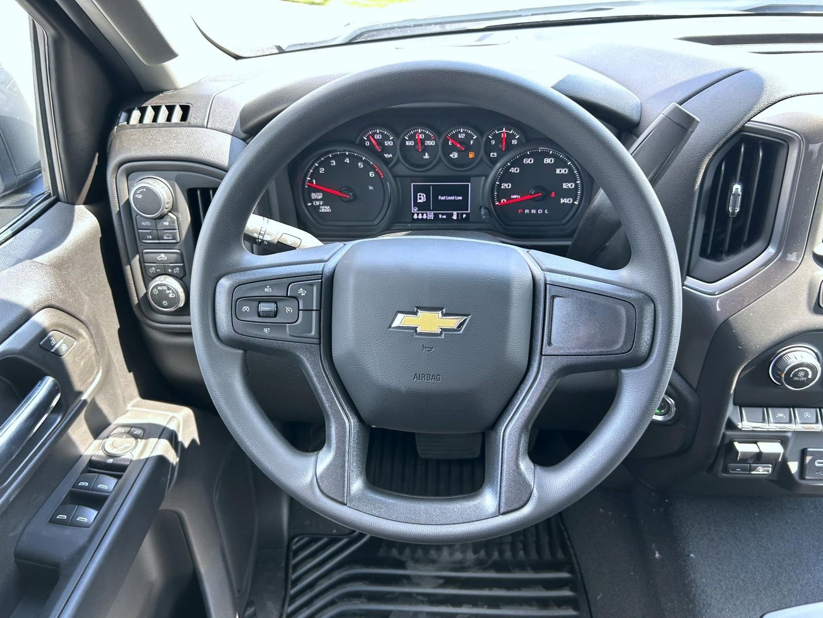 2026 Chevrolet Silverado 1500 Custom photo 11