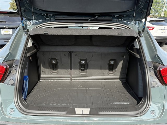 2026 Chevrolet Trax LT photo 3