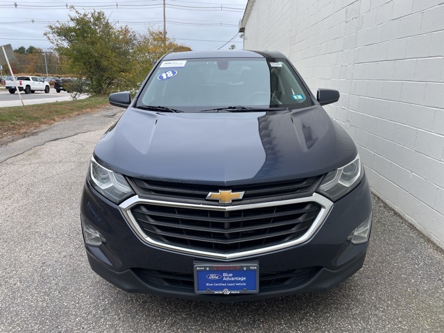 2018 Chevrolet Equinox LT photo 2
