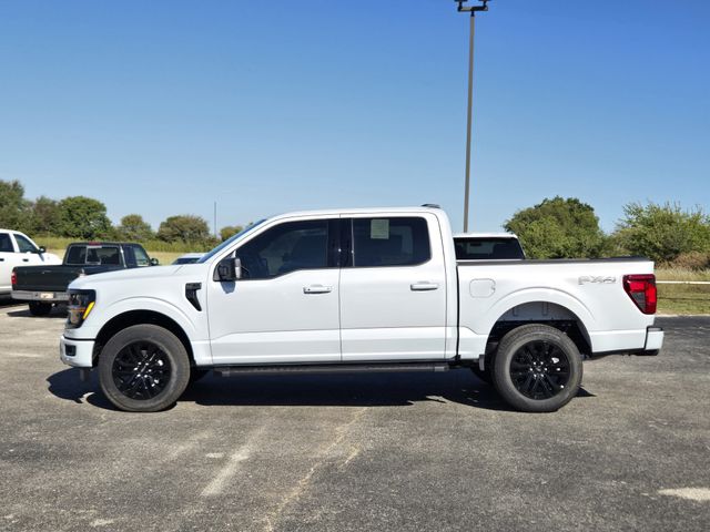 2025 Ford F-150 XLT photo 4