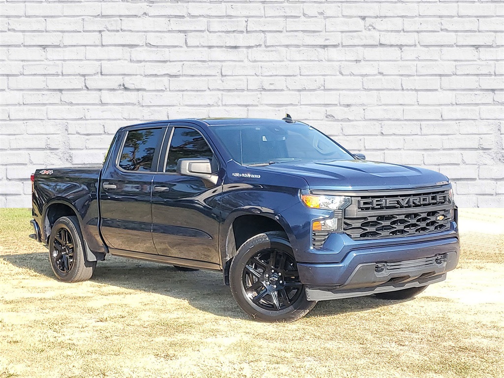 2022 Chevrolet Silverado 1500 Custom's photo