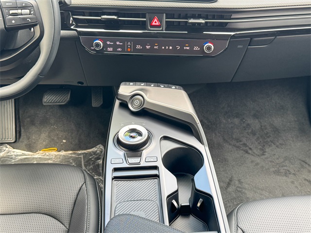 2025 Kia EV6 Wind photo 26