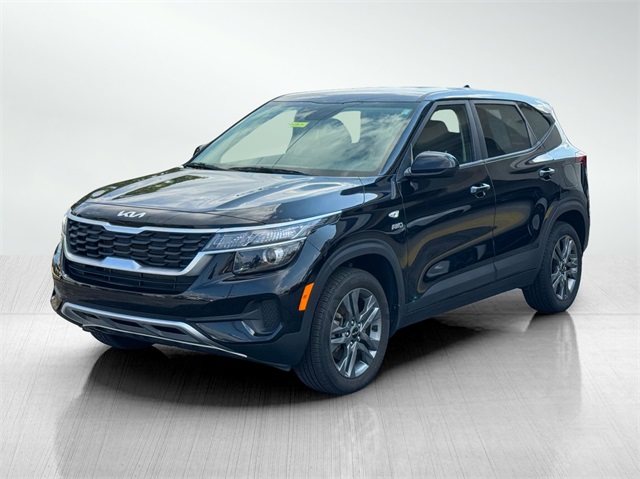 2023 Kia Seltos LX photo 7