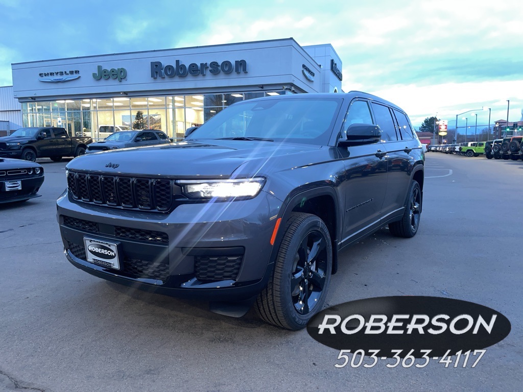 2025 Jeep Grand Cherokee L Altitude's photo