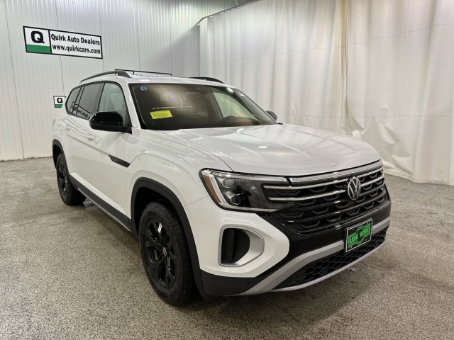 2025 Volkswagen Atlas 2.0T Peak Edition