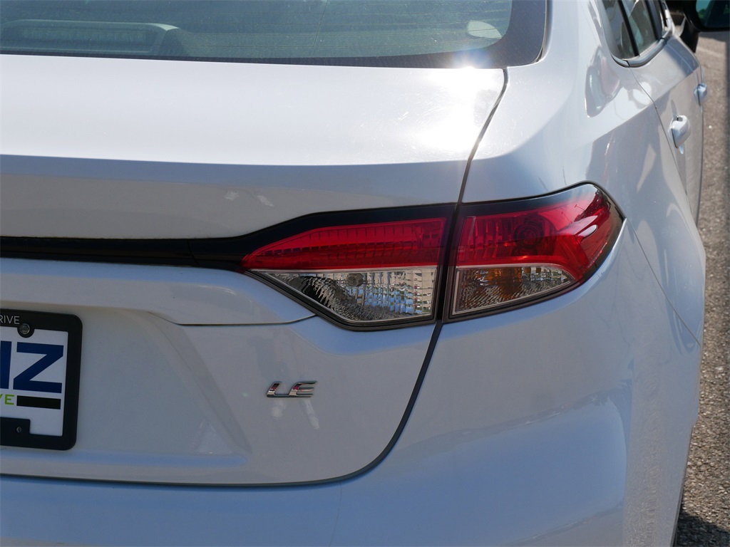 2024 Toyota Corolla LE photo 11
