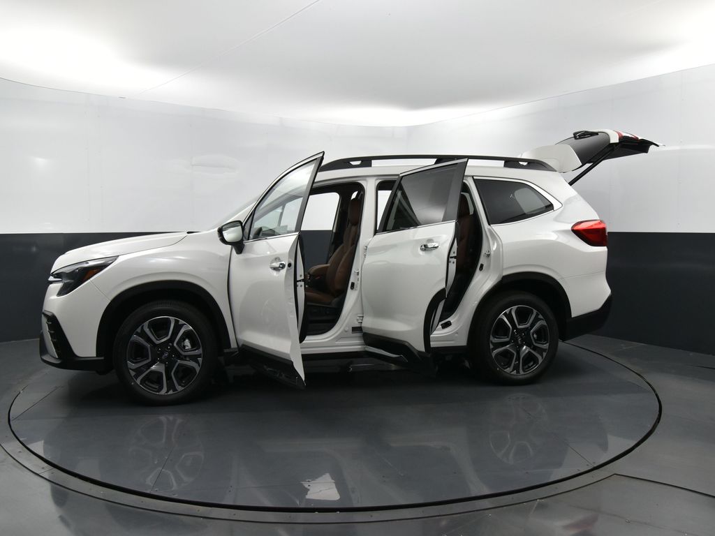 2025 Subaru Ascent Touring photo 28